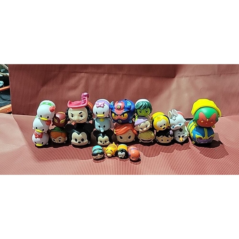 Disney &‎ etc Tsum Tsum Mini Figures Lot 20+